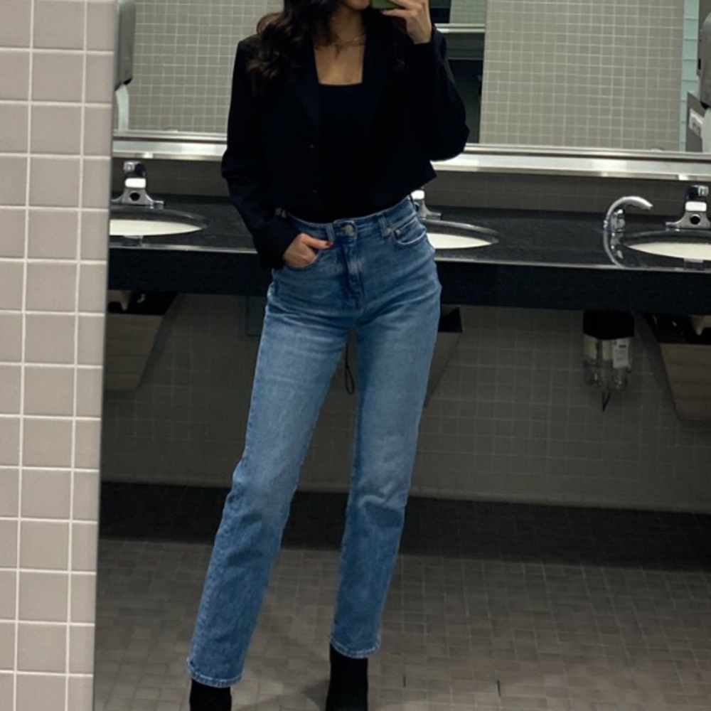 90s Straight Jeans